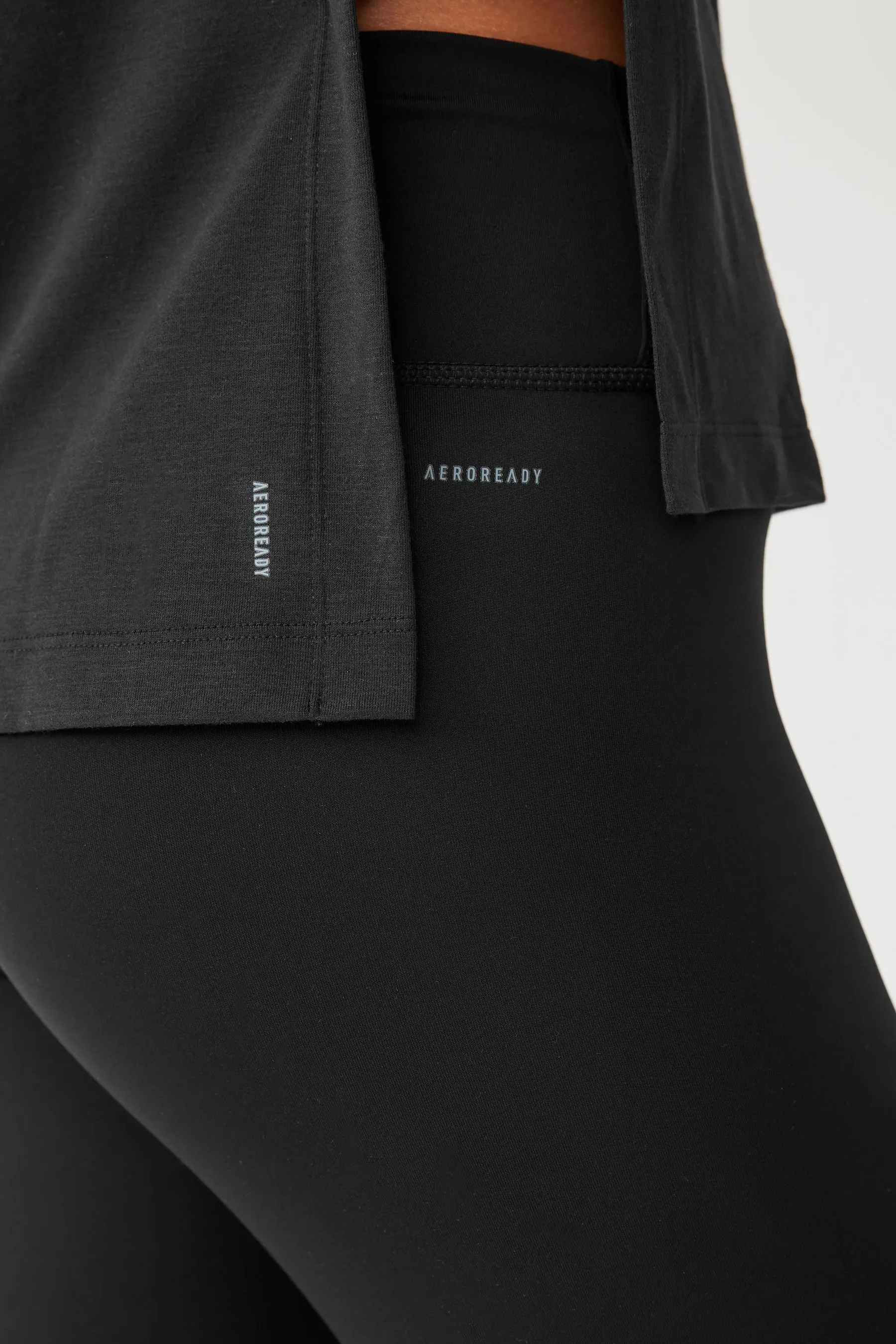 adidas Training Must-have Leggings 7/8 a vita alta