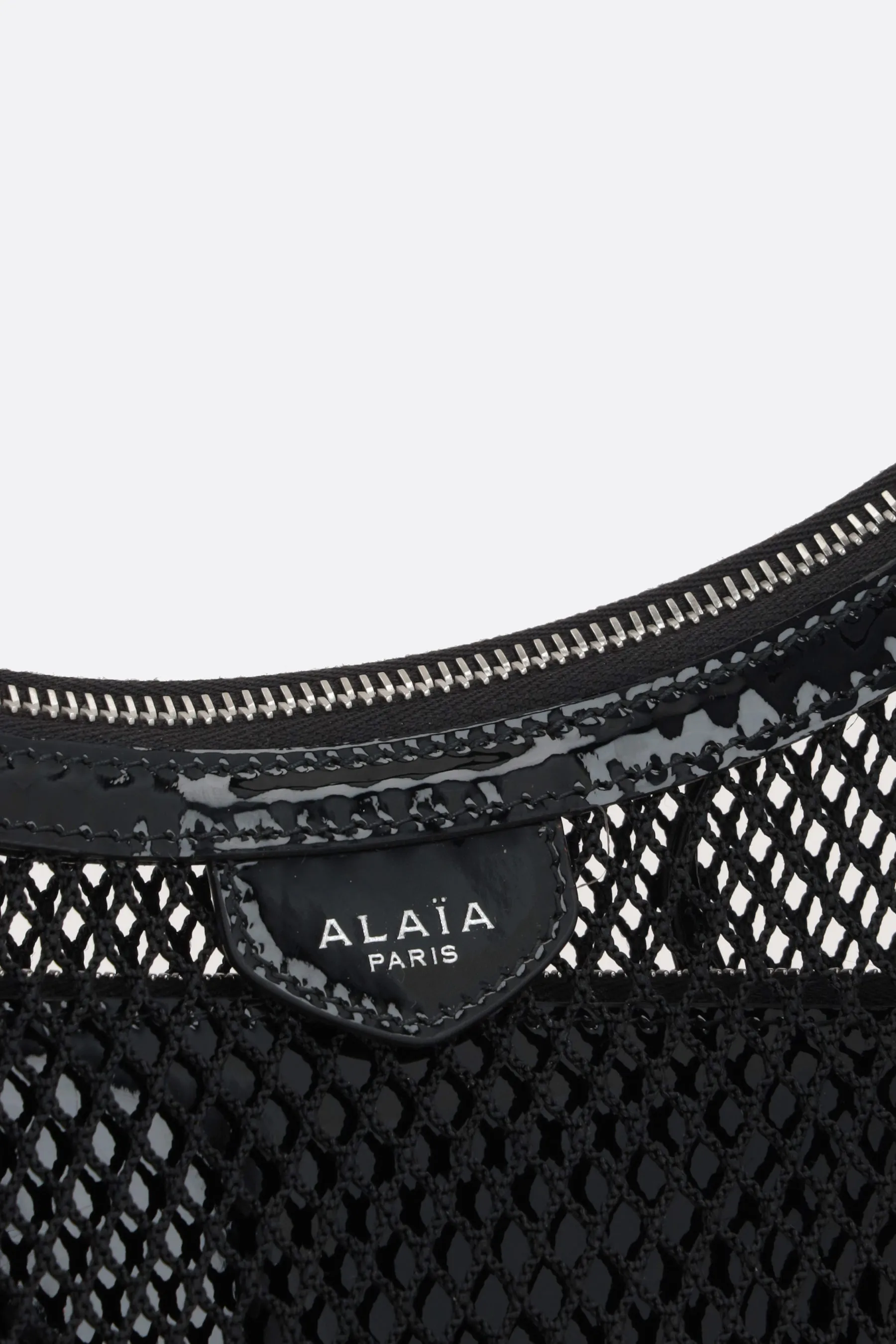  ALAIA borsa hobo Demi Lune One Piece in rete 