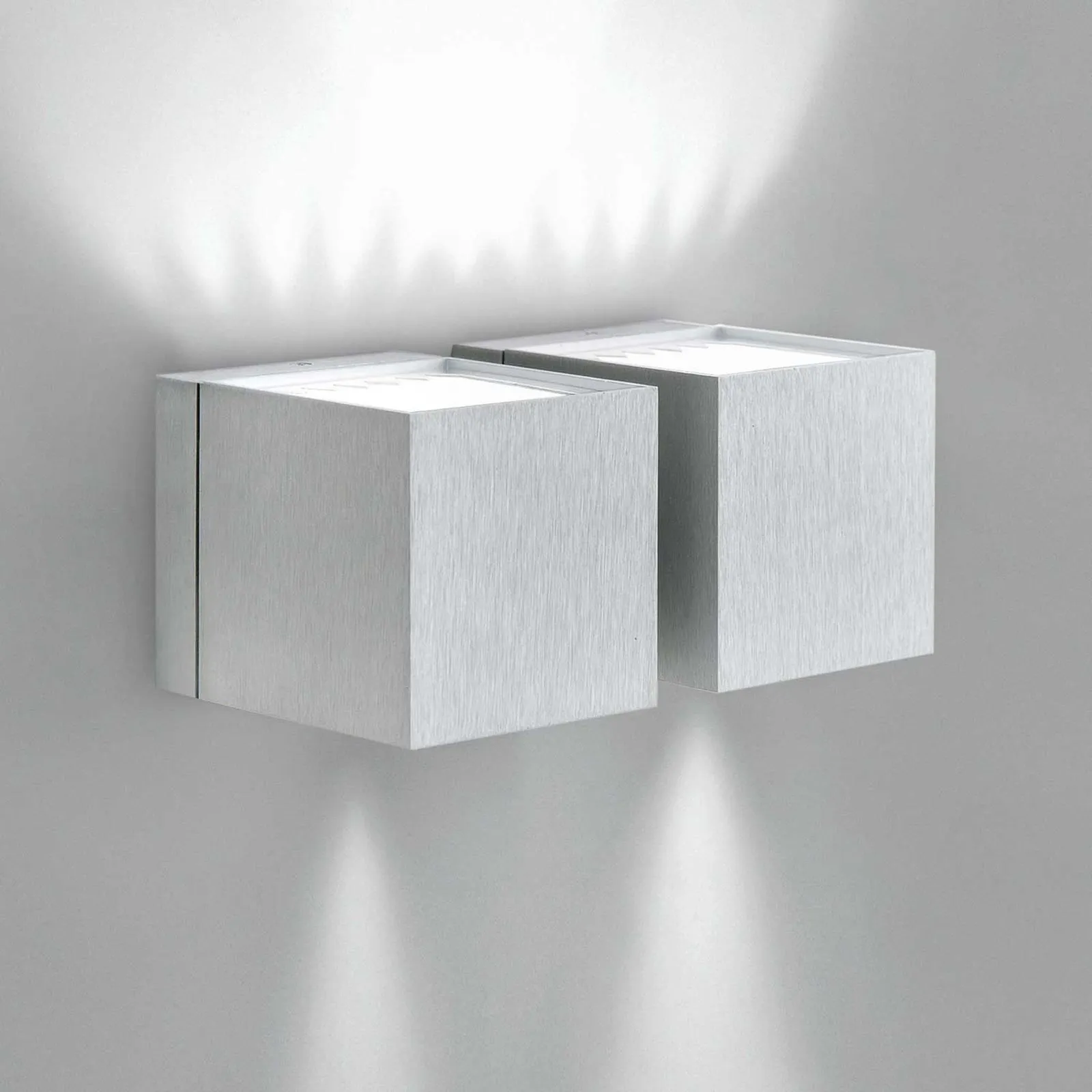Applique Dau up-down alluminio 2 luci