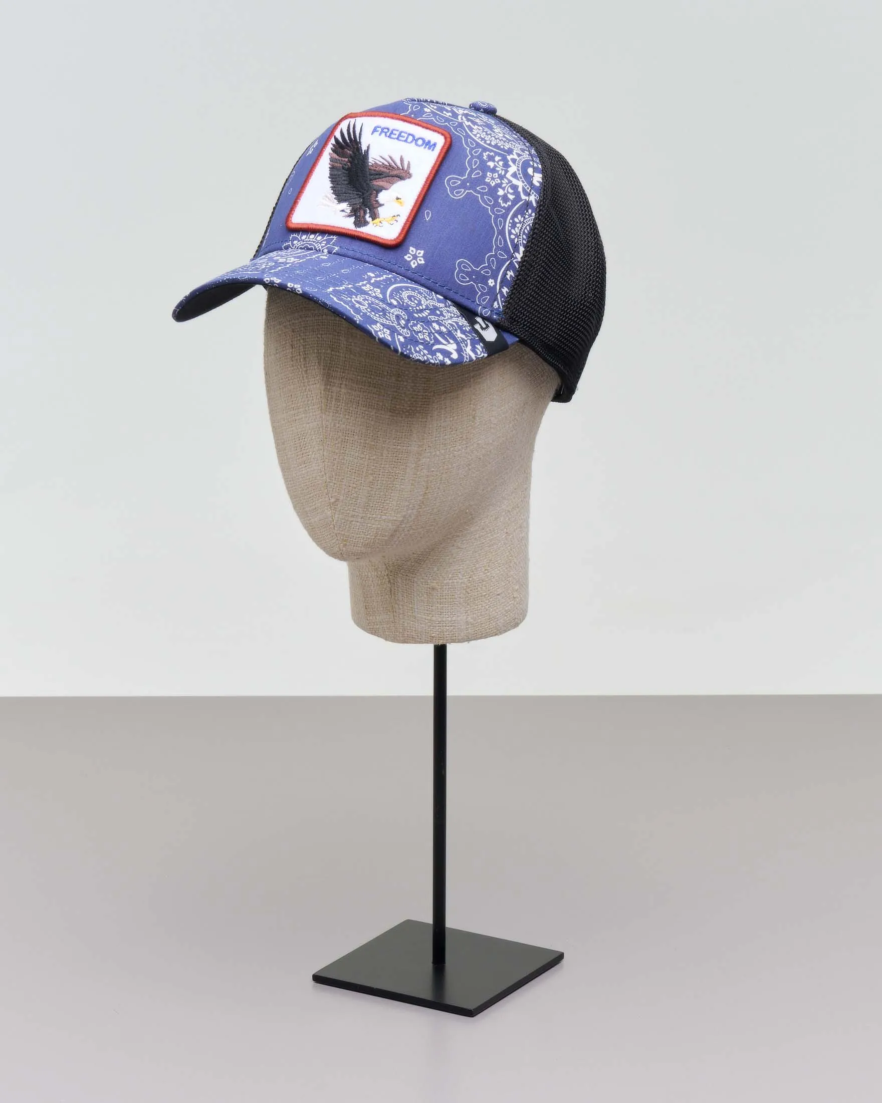Berretto All w in a d blu indaco con patch aquila e fantasia paisley