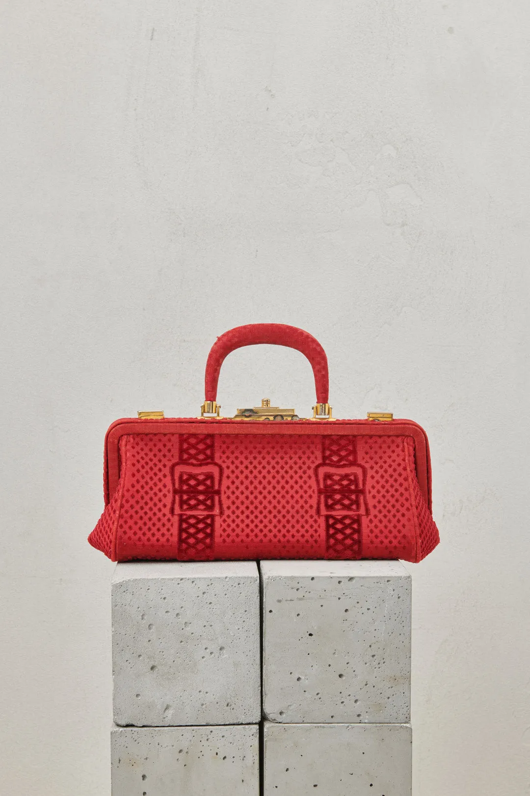 BORSA anni 50'/60' in VELLUTO ROSSO