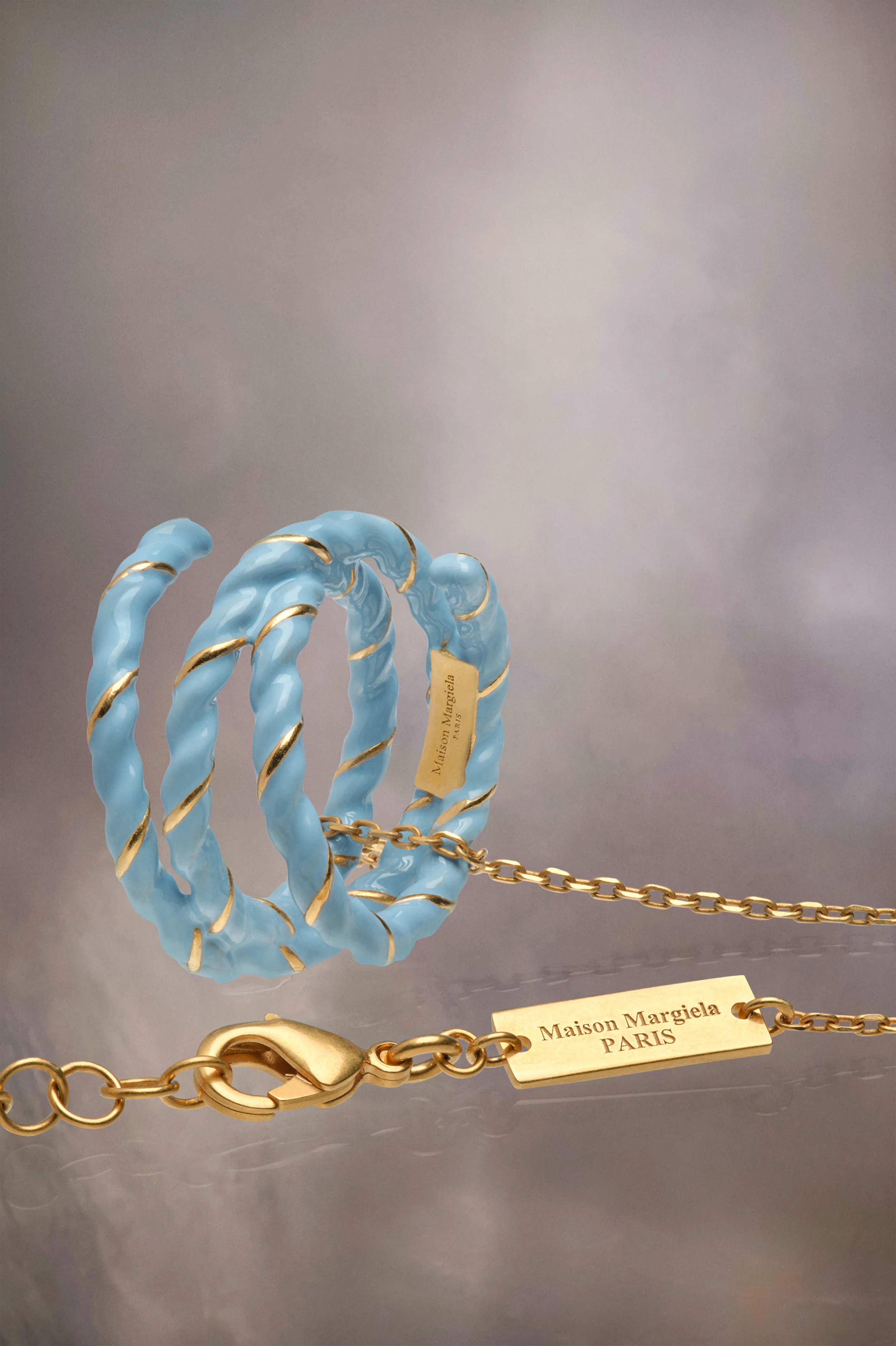 Collana con laccetti