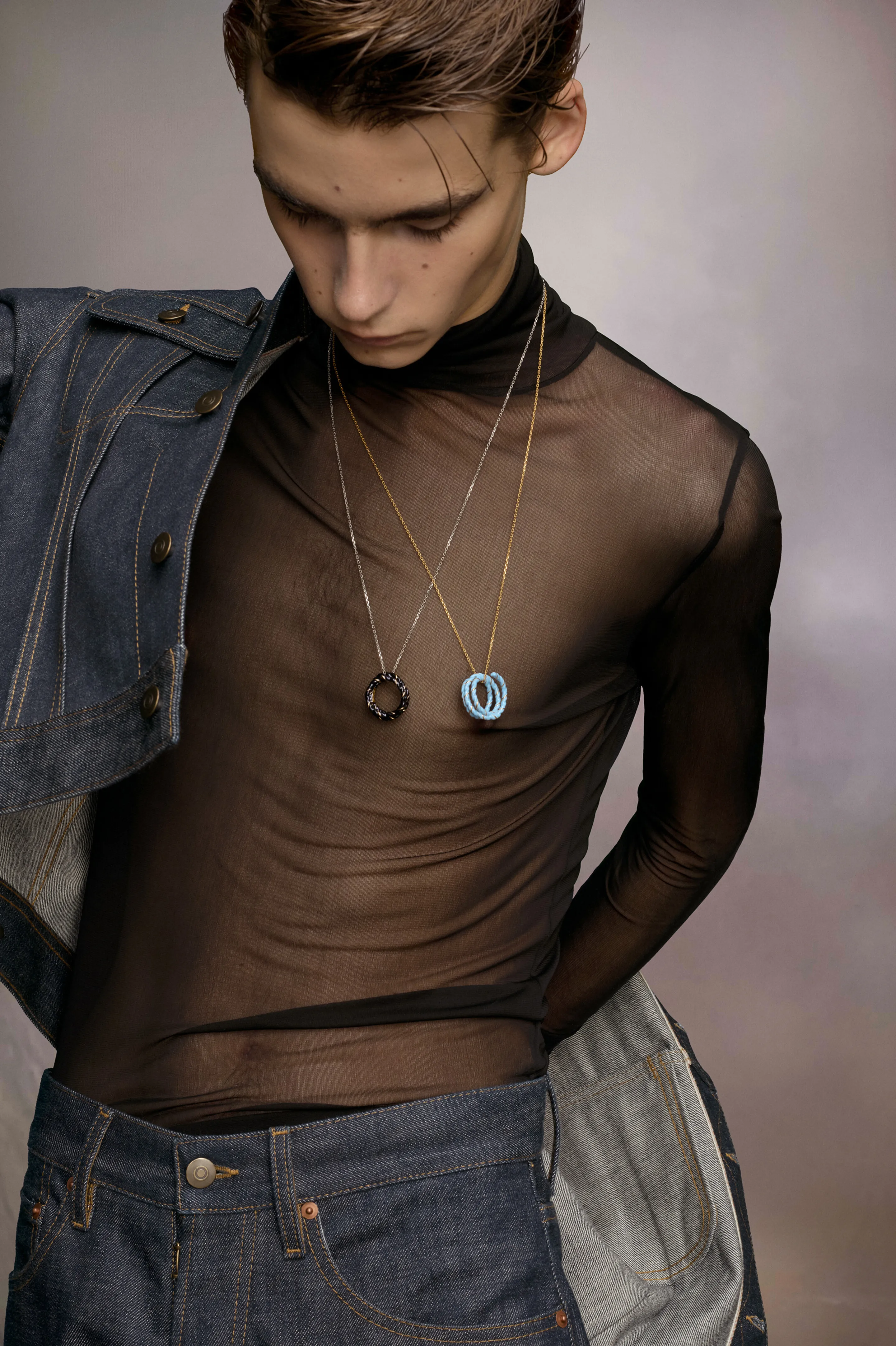 Collana con laccetti