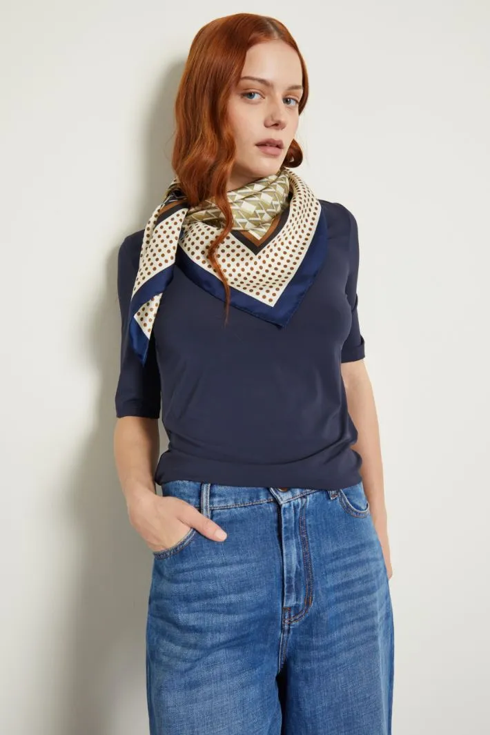 Foulard in seta stampata