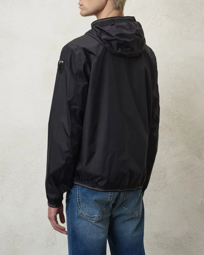 Giubbino Thomas nero con cappuccio e zip termonastrate