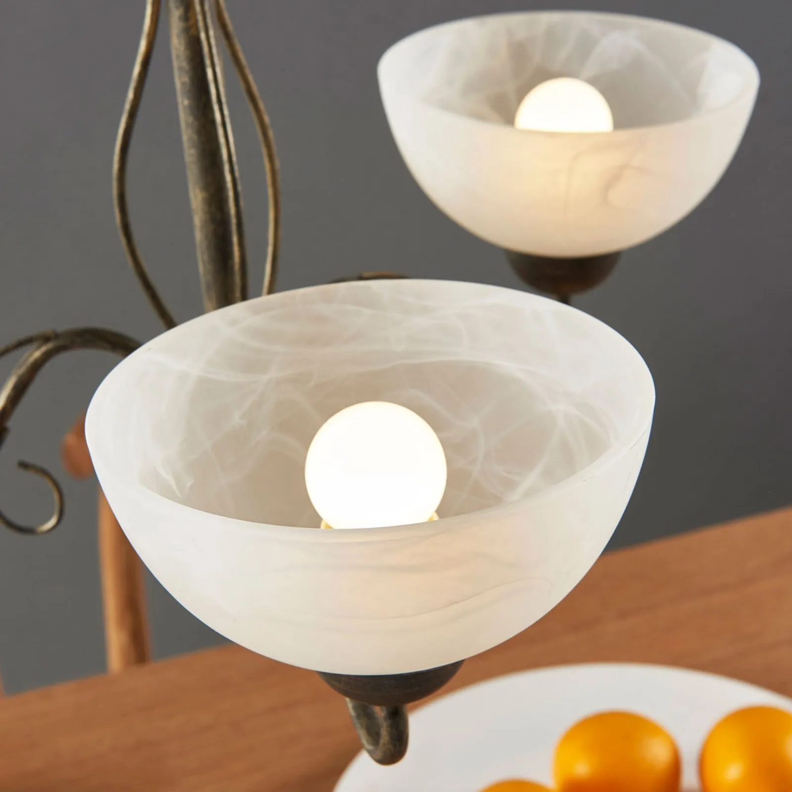 Lindby lampada a sospensione Mohija, a 3 luci, Ø 60 cm, vetro, E27