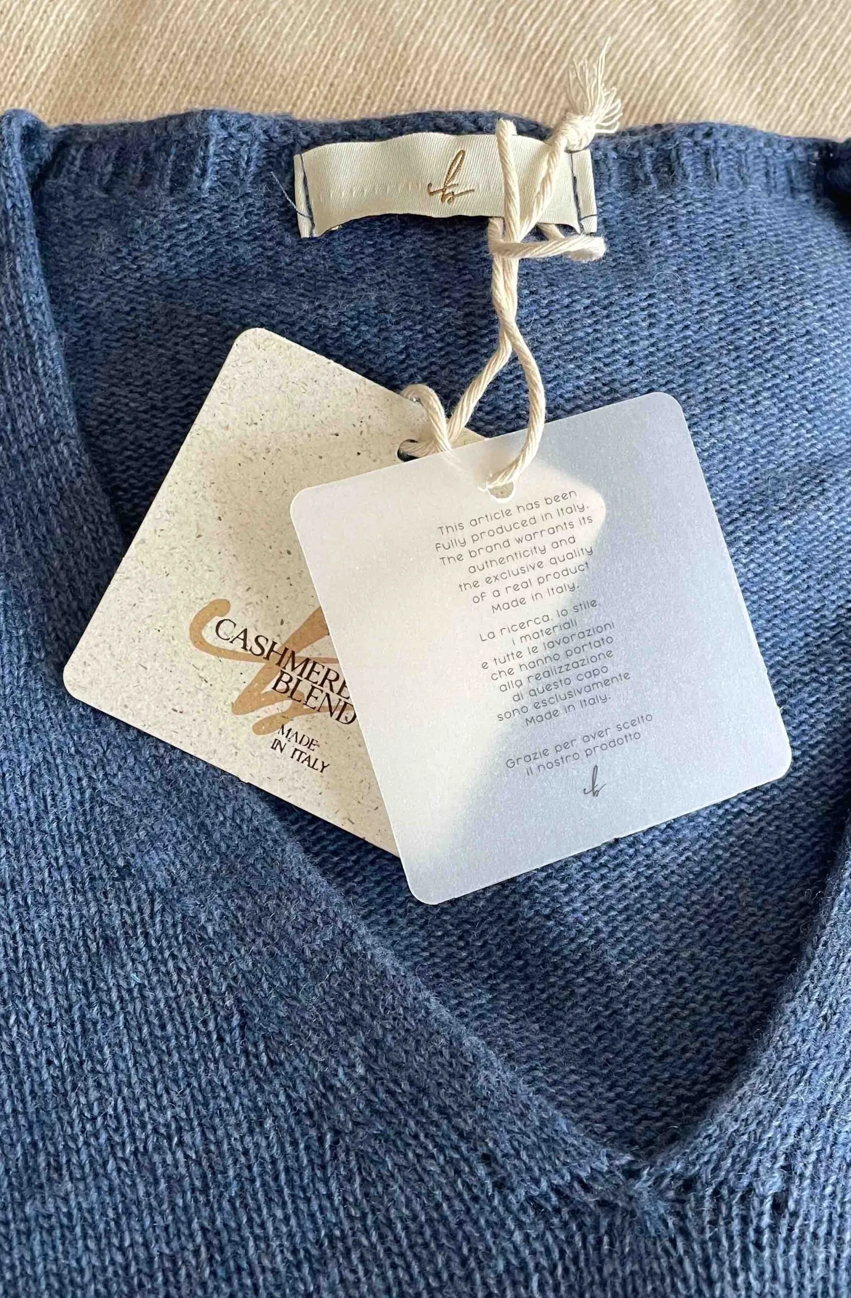 Maglioncini over profili a contrasto | Cashmere Blend