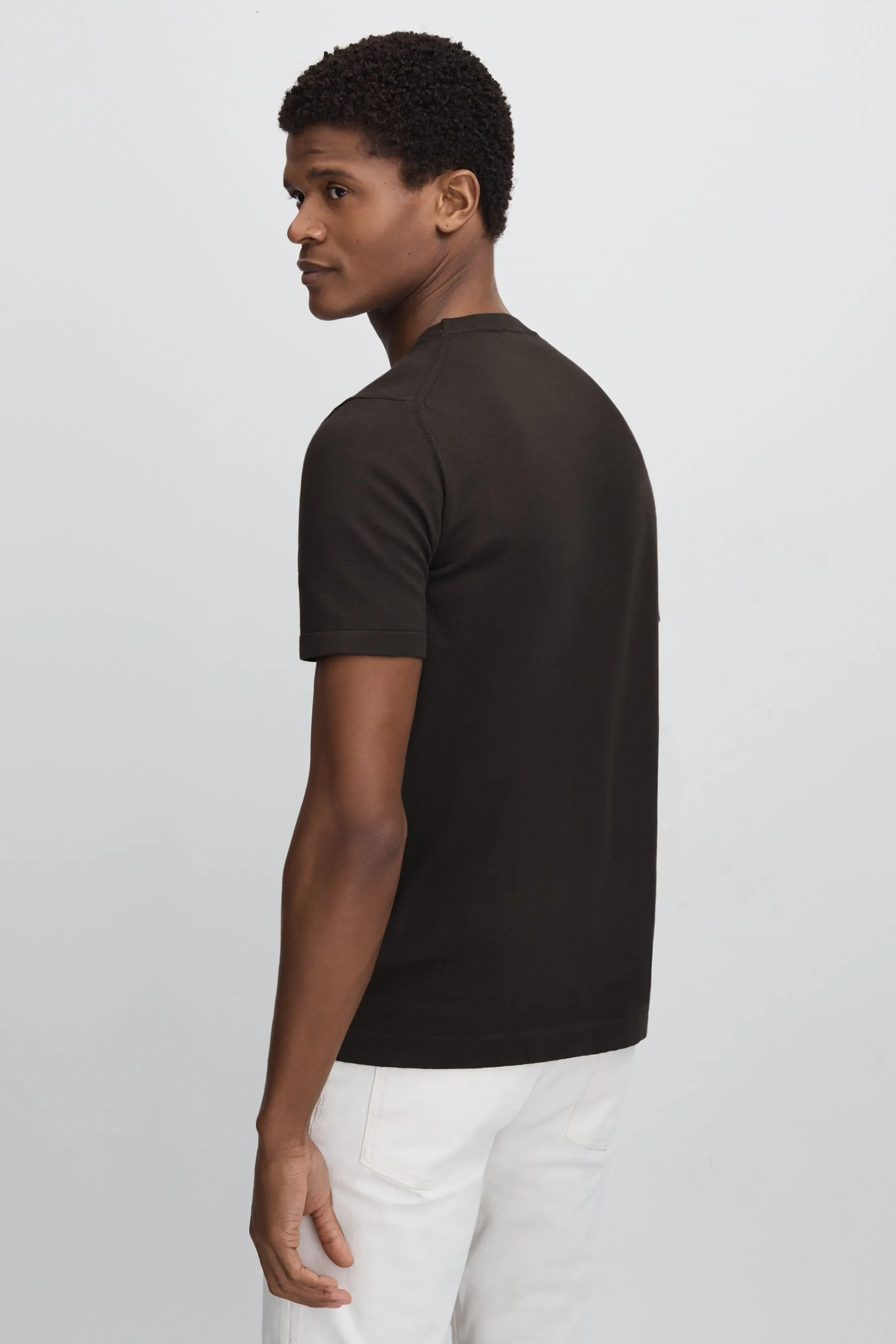 Oscar Jacobson Knitted Cotton Crew Neck T-Shirt    