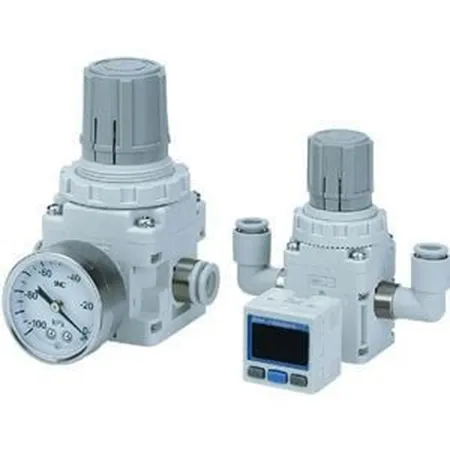 Regolatore di vuoto SMC IRV10-C06, attacco Metrico M6, portata max 140L/min