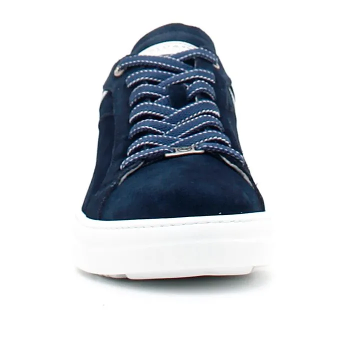 SNEAKERS IN CAMOSCIO