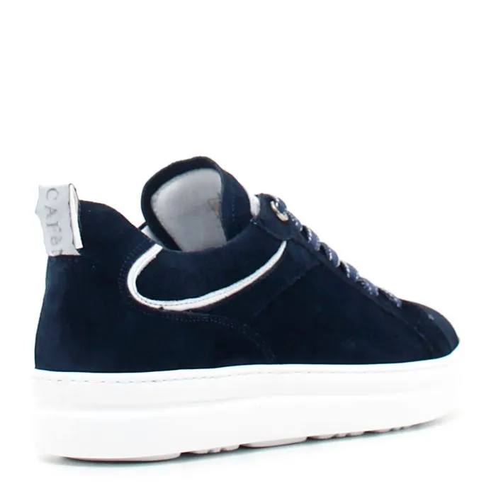SNEAKERS IN CAMOSCIO