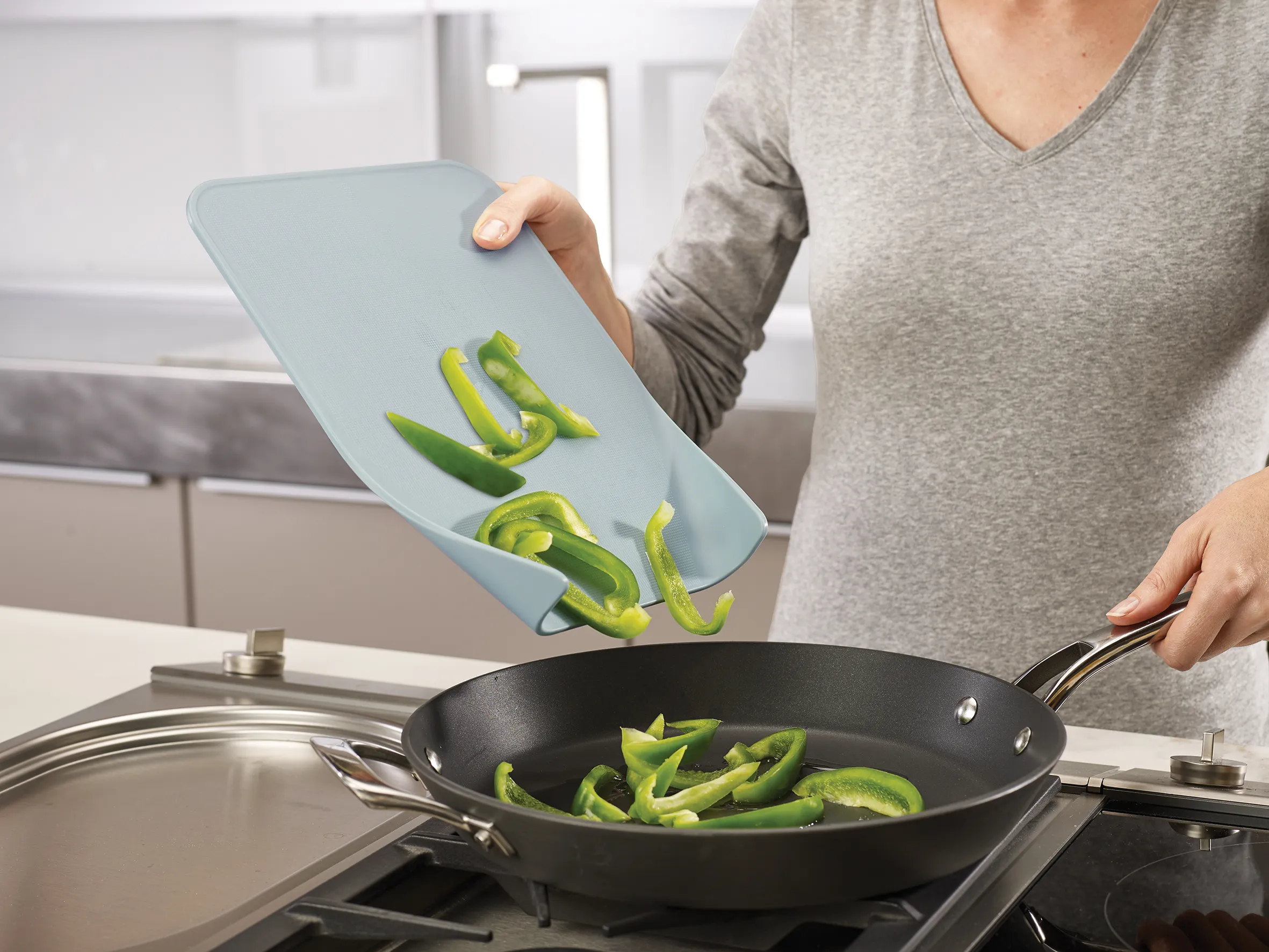 Tagliere Nest Chop.jn{font-size:18px}Opale